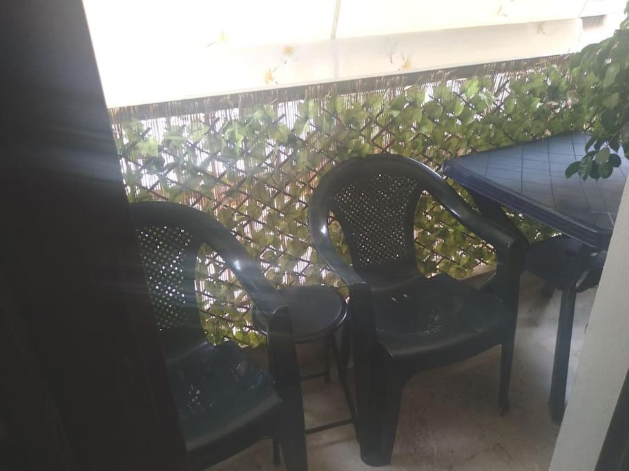 Theano'S Cozy & Quiet Lux Central Flat - Wifi & Full Amenities Patras Eksteriør billede